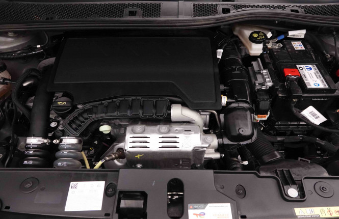 PEUGEOT_PEUGEOT_208_2653120_22.jpg