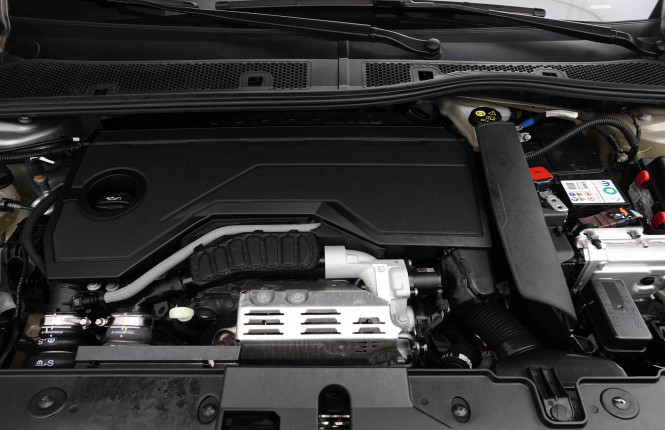 PEUGEOT_PEUGEOT_208_2653232_22.jpg PEUGEOT_PEUGEOT_208_2653232_22.jpg