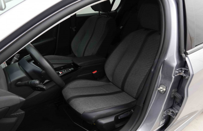 PEUGEOT_PEUGEOT_208_2653234_6.jpg