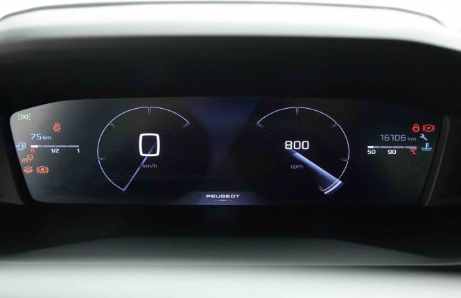 PEUGEOT_PEUGEOT_208_2653250_14.jpg