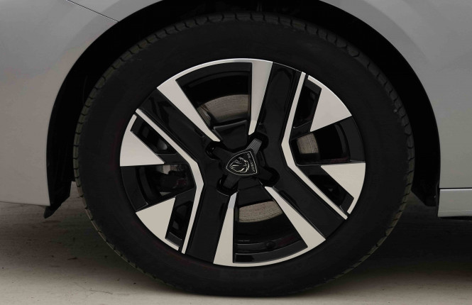 PEUGEOT_PEUGEOT_208_2653250_21.jpg