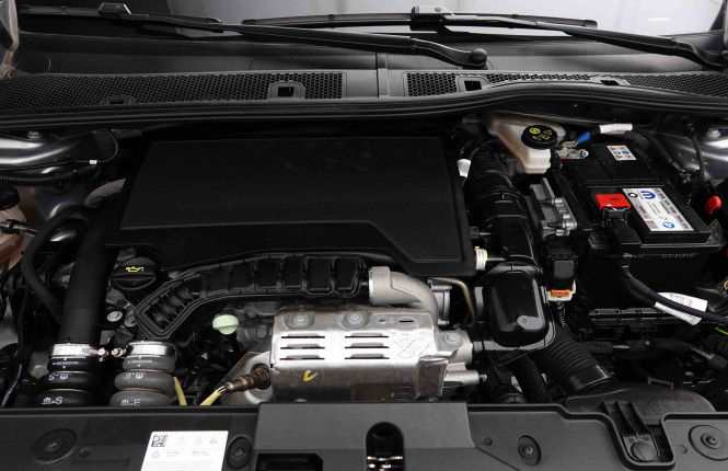 PEUGEOT_PEUGEOT_208_2653252_22.jpg