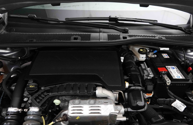 PEUGEOT_PEUGEOT_208_2653254_22.jpg