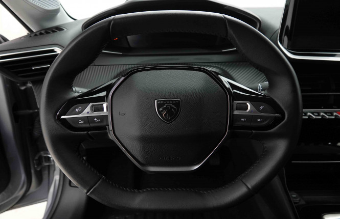PEUGEOT_PEUGEOT_208_2653254_8.jpg