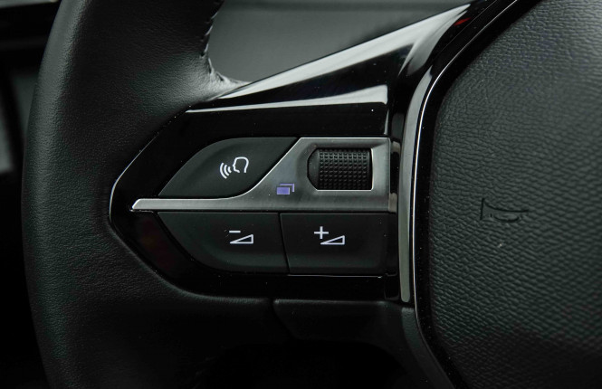 PEUGEOT_PEUGEOT_208_2653255_18.jpg