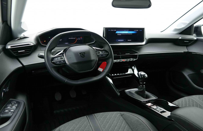 PEUGEOT_PEUGEOT_208_2653256_7.jpg