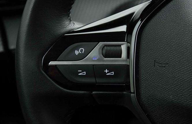 PEUGEOT_PEUGEOT_208_2653258_18.jpg