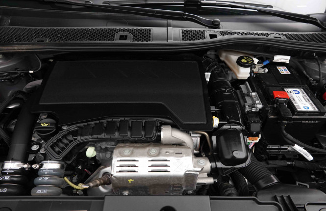 PEUGEOT_PEUGEOT_208_2653258_22.jpg