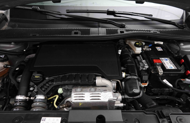PEUGEOT_PEUGEOT_208_2653261_22.jpg PEUGEOT_PEUGEOT_208_2653261_22.jpg