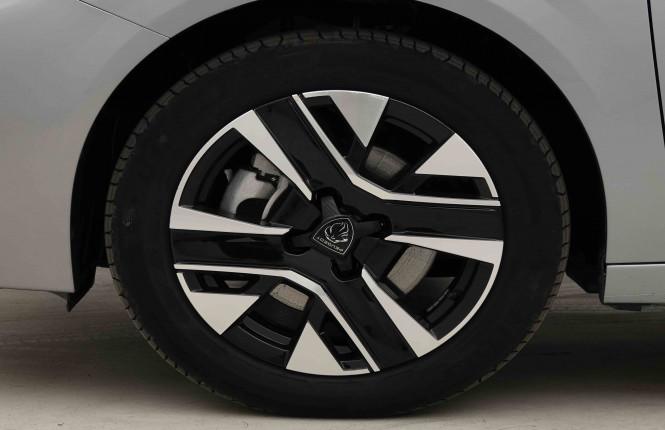 PEUGEOT_PEUGEOT_208_2653264_21.jpg