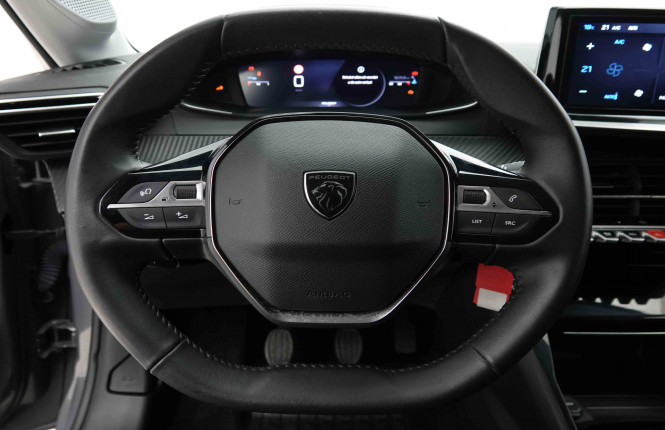 PEUGEOT_PEUGEOT_208_2653269_8.jpg