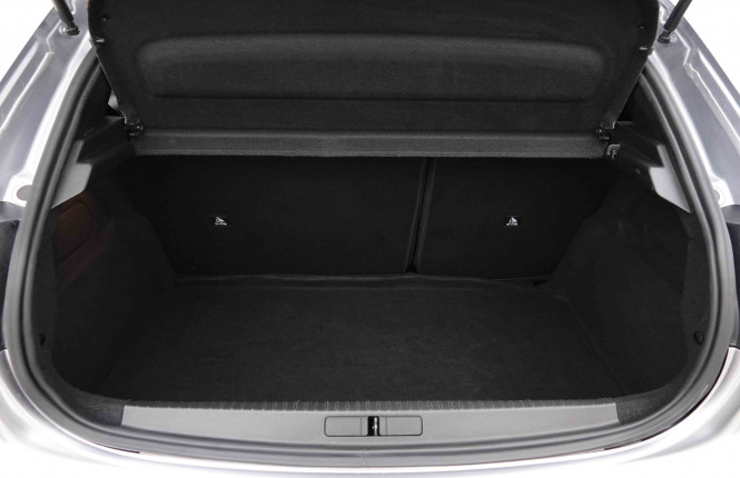 PEUGEOT_PEUGEOT_208_2653270_5.jpg