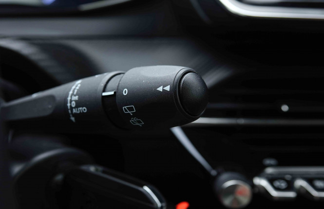 PEUGEOT_PEUGEOT_208_2655160_14.jpg PEUGEOT_PEUGEOT_208_2655160_14.jpg