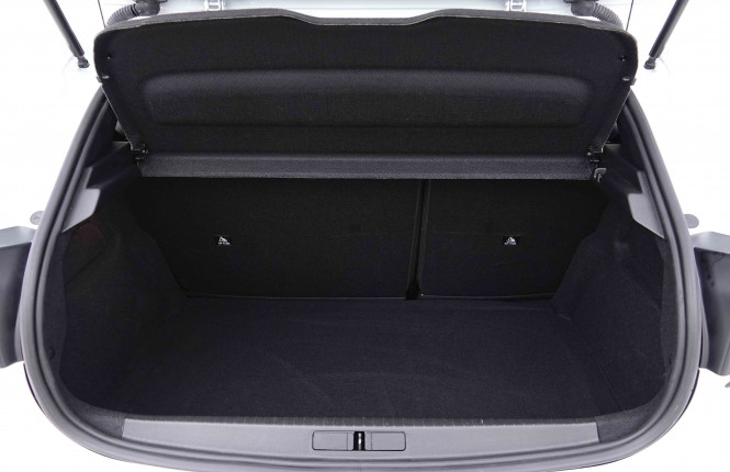 PEUGEOT_PEUGEOT_208_2655162_5.jpg