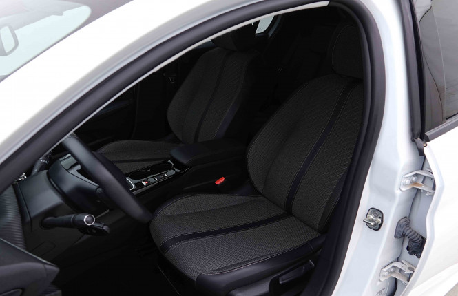 PEUGEOT_PEUGEOT_208_2655164_6.jpg
