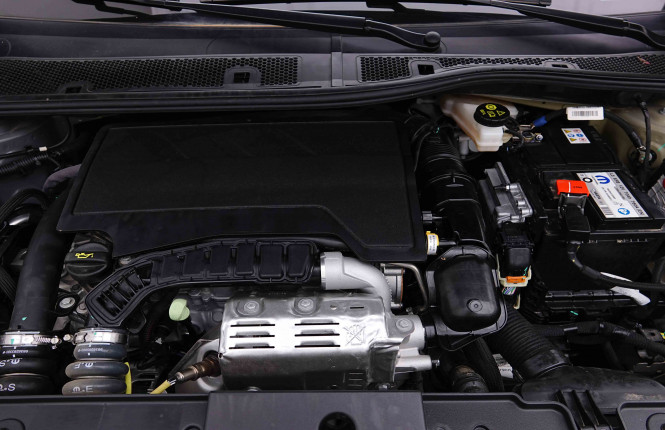 PEUGEOT_PEUGEOT_208_2655165_22.jpg