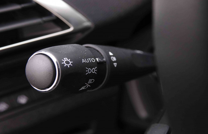 PEUGEOT_PEUGEOT_3008_2547283_15.jpg