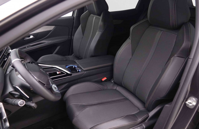 PEUGEOT_PEUGEOT_3008_2548364_6.jpg