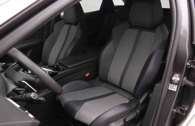 PEUGEOT_PEUGEOT_3008_2548905_6.jpg PEUGEOT_PEUGEOT_3008_2548905_6.jpg