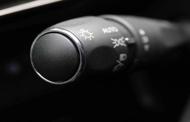 PEUGEOT_PEUGEOT_3008_2549460_17.jpg