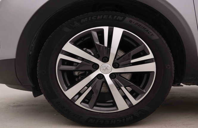PEUGEOT_PEUGEOT_3008_2550021_21.jpg