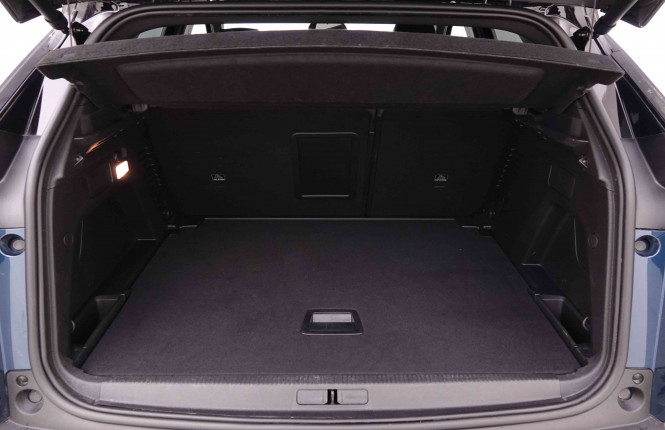 PEUGEOT_PEUGEOT_3008_2550329_5.jpg