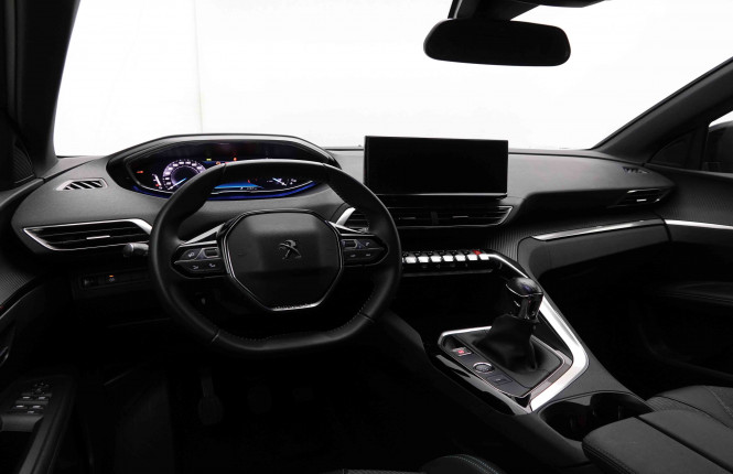 PEUGEOT_PEUGEOT_3008_2550335_7.jpg