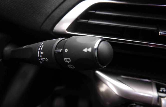 PEUGEOT_PEUGEOT_3008_2550338_17.jpg