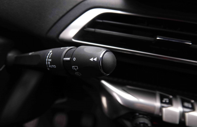 PEUGEOT_PEUGEOT_3008_2550340_17.jpg
