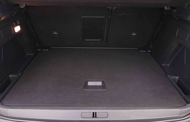PEUGEOT_PEUGEOT_3008_2550340_5.jpg