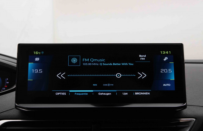 PEUGEOT_PEUGEOT_3008_2550341_10.jpg PEUGEOT_PEUGEOT_3008_2550341_10.jpg