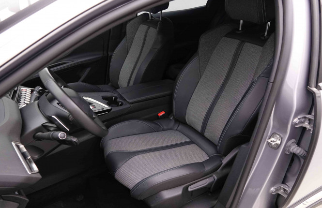 PEUGEOT_PEUGEOT_3008_2550933_7.jpg