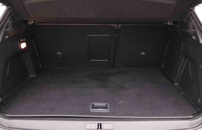 PEUGEOT_PEUGEOT_3008_2550934_5.jpg PEUGEOT_PEUGEOT_3008_2550934_5.jpg
