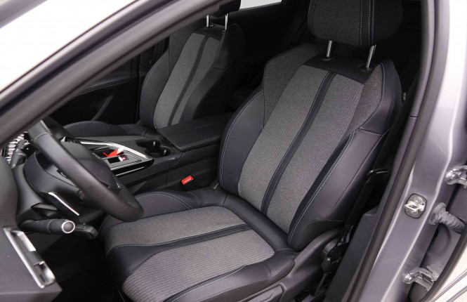 PEUGEOT_PEUGEOT_3008_2550934_6.jpg PEUGEOT_PEUGEOT_3008_2550934_6.jpg