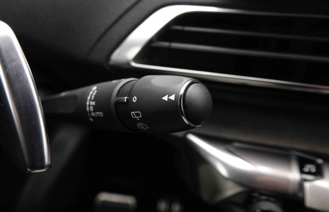 PEUGEOT_PEUGEOT_3008_2550993_17.jpg PEUGEOT_PEUGEOT_3008_2550993_17.jpg