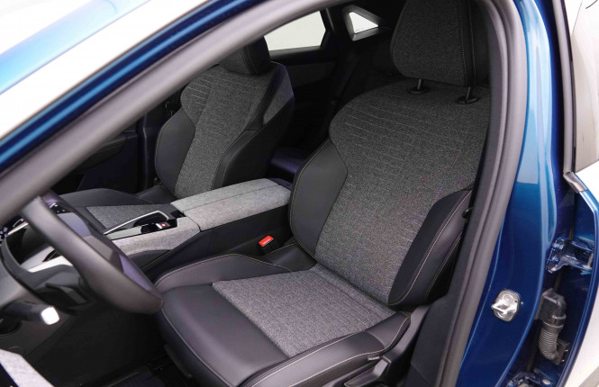 PEUGEOT_PEUGEOT_3008_2551077_6.jpg PEUGEOT_PEUGEOT_3008_2551077_6.jpg