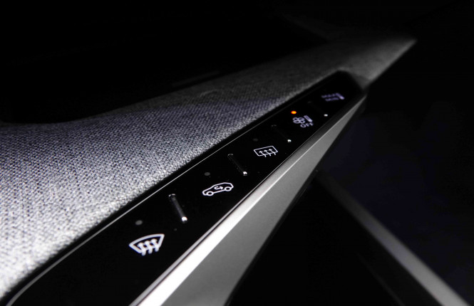 PEUGEOT_PEUGEOT_3008_2551226_15.jpg PEUGEOT_PEUGEOT_3008_2551226_15.jpg