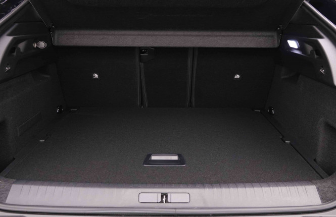 PEUGEOT_PEUGEOT_3008_2551230_5.jpg PEUGEOT_PEUGEOT_3008_2551230_5.jpg