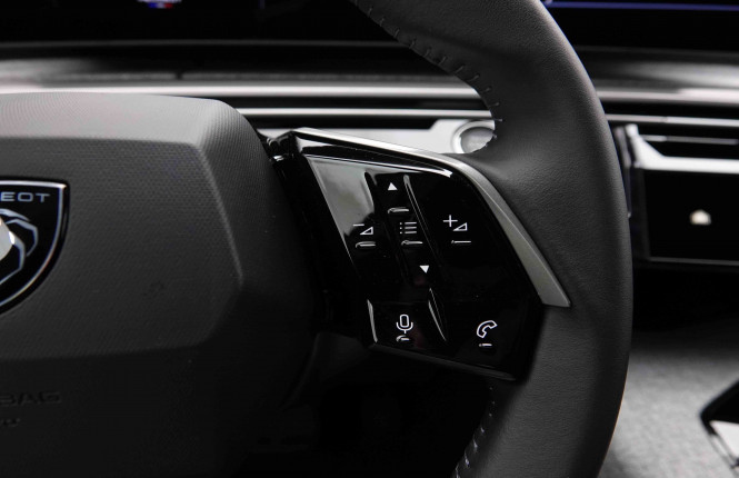 PEUGEOT_PEUGEOT_3008_2551232_20.jpg PEUGEOT_PEUGEOT_3008_2551232_20.jpg