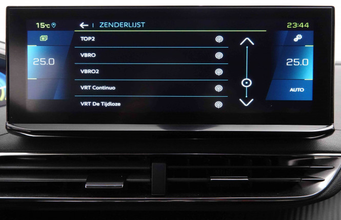 PEUGEOT_PEUGEOT_3008_2551344_13.jpg PEUGEOT_PEUGEOT_3008_2551344_13.jpg