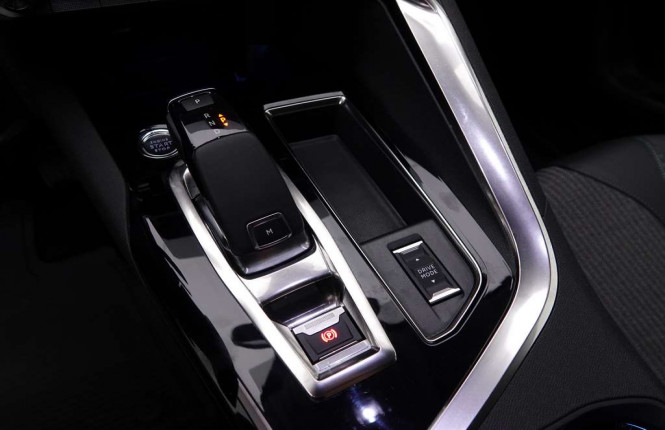 PEUGEOT_PEUGEOT_3008_2651865_14.jpg