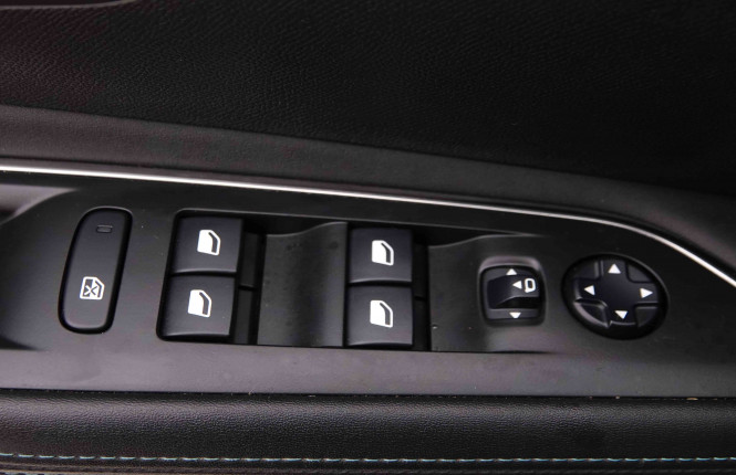 PEUGEOT_PEUGEOT_3008_2651865_43.jpg