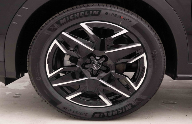 PEUGEOT_PEUGEOT_3008_2652126_21.jpg