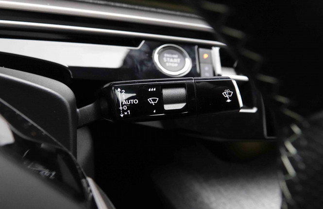PEUGEOT_PEUGEOT_3008_2652909_19.jpg