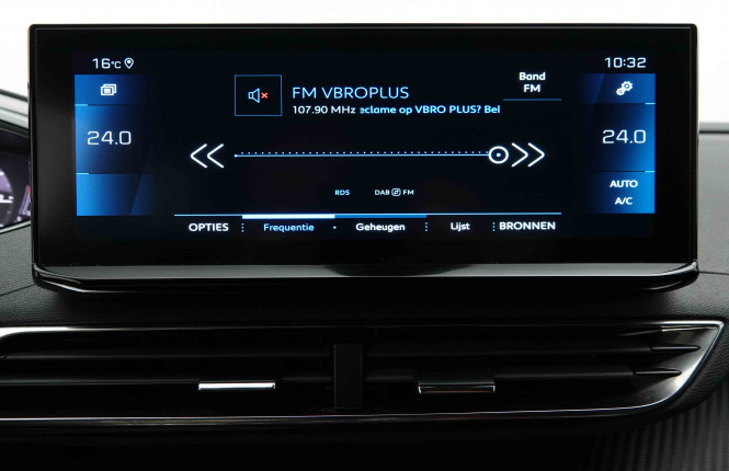PEUGEOT_PEUGEOT_3008_2653102_11.jpg