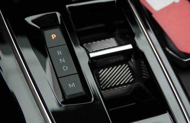 PEUGEOT_PEUGEOT_3008_2653102_15.jpg