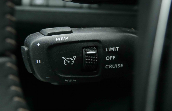 PEUGEOT_PEUGEOT_3008_2653102_19.jpg