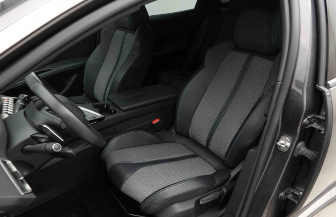 PEUGEOT_PEUGEOT_3008_2653108_6.jpg