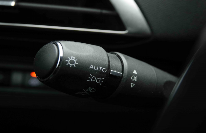 PEUGEOT_PEUGEOT_3008_2653110_14.jpg