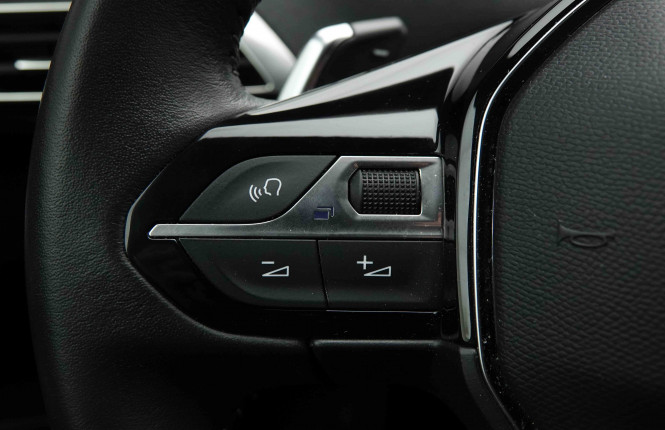 PEUGEOT_PEUGEOT_3008_2653112_19.jpg